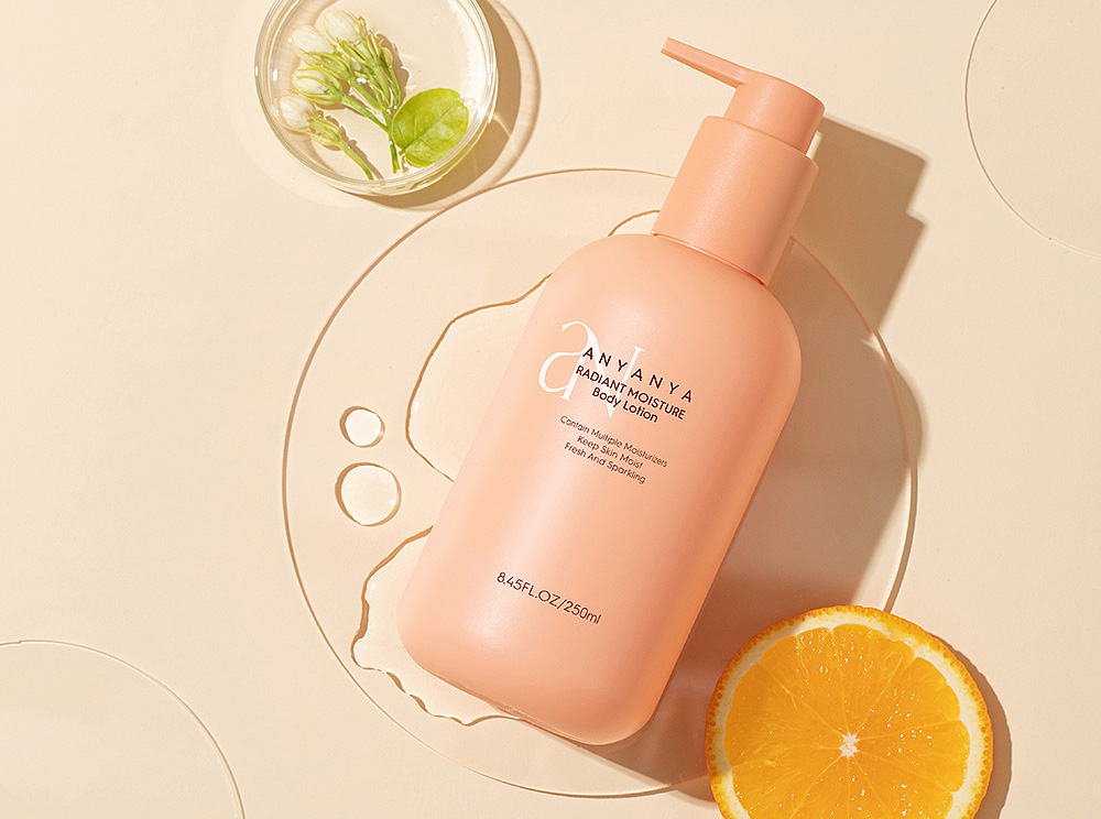 Dior“羽衣霓裳”杠上花西子，國際大牌也想做“中國風(fēng)”