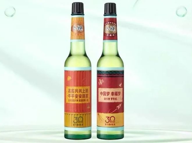 爺青回！六神換包裝了？這設(shè)計真“考古”！